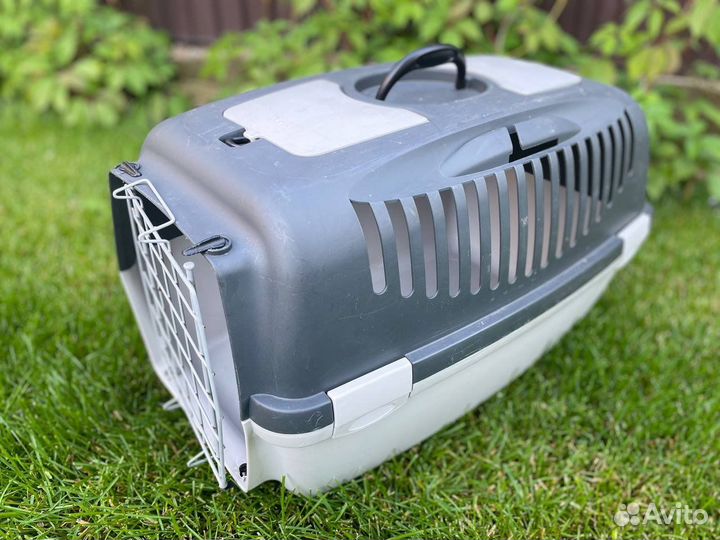 Переноска для собак и кошек