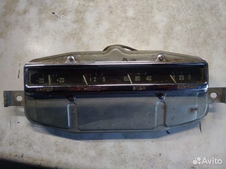 Щиток приборов газ-12(зим) кп -10А