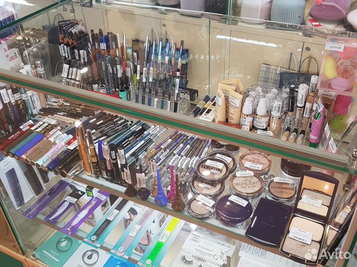 Прибыльный магазин галантереии и косметики