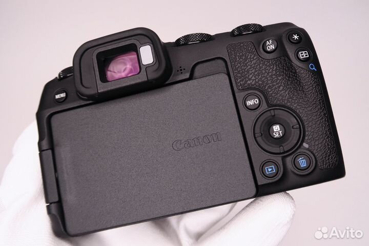 Фотоаппарат Canon RP + Canon RF 50 f1.8 STM