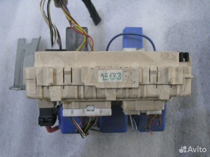 Блок предохранителей Nissan X-Trail T30