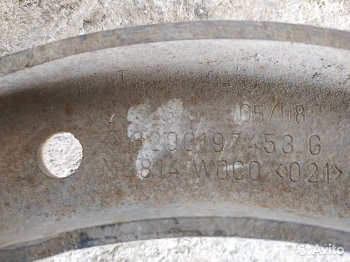 Рычаг передний левый Renault Megane 2 2003-2008