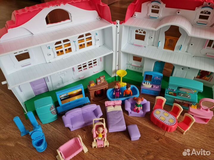 Домик кукольный