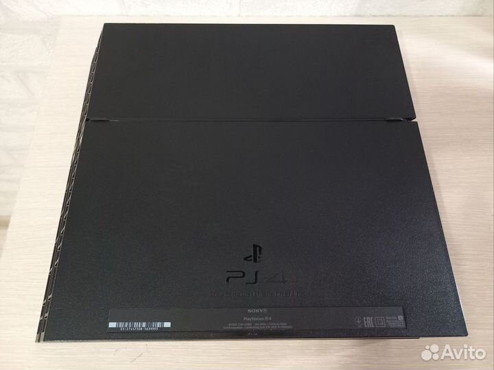 Sony PS4 1208А (матовая, тихая), 2 геймпада