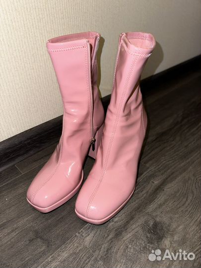 Сапоги женские лакированные Bershka 38 размер