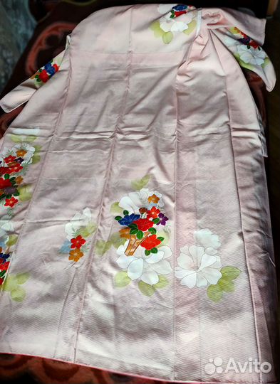 Кимоно светло-розовое, шелк, Япония