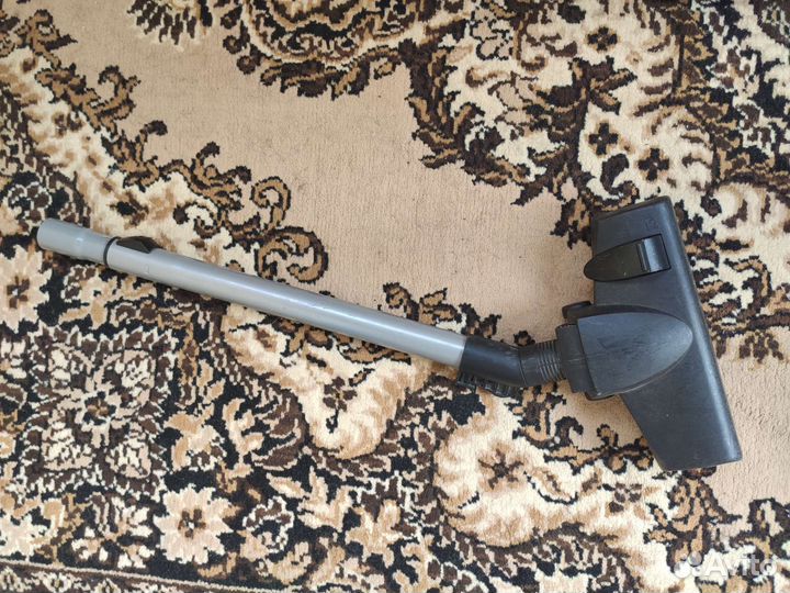 Пылесос bosch logo 2100W