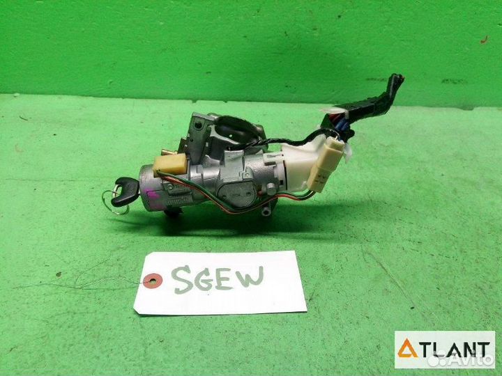 Замок зажигания mazda bongo friendee