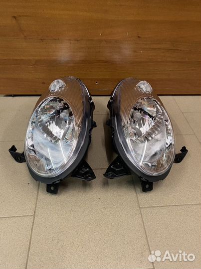 Nissan Micra March K12 Фара новая не оригинал