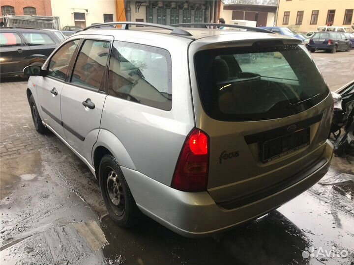 Разбор на запчасти Ford Focus 1