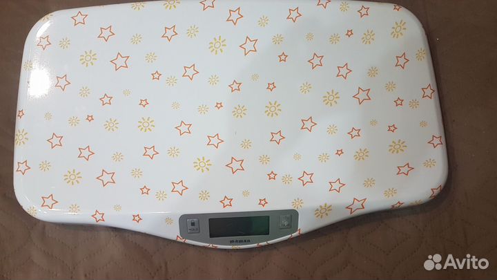 Детские электронные весы Maman