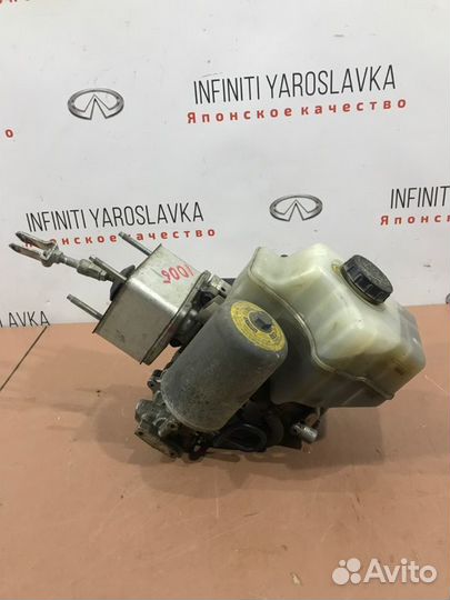Главный тормозной цилиндр Infiniti Qx56 Z62 VK56VD