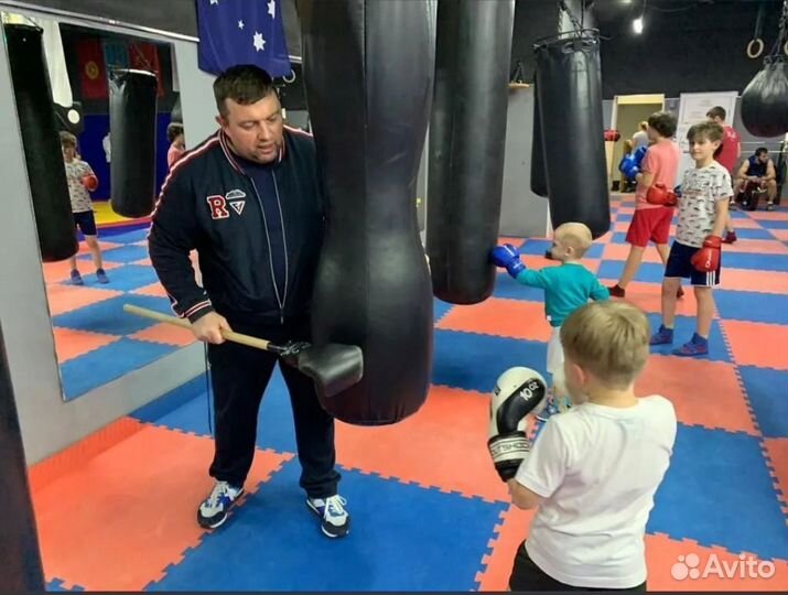 Тренер по боксу