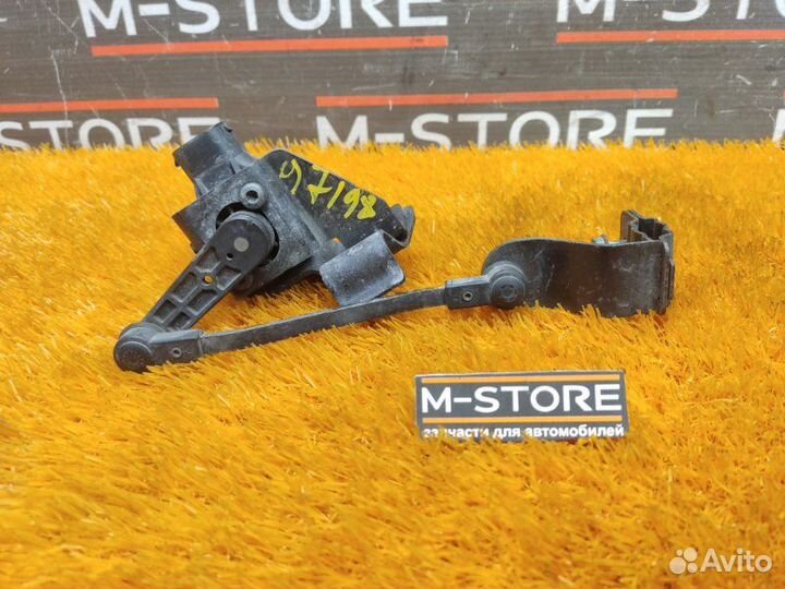 Датчик высоты дорожного просвета задний