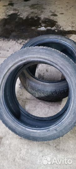 Kumho I'Zen KW22 235/45 R17 T