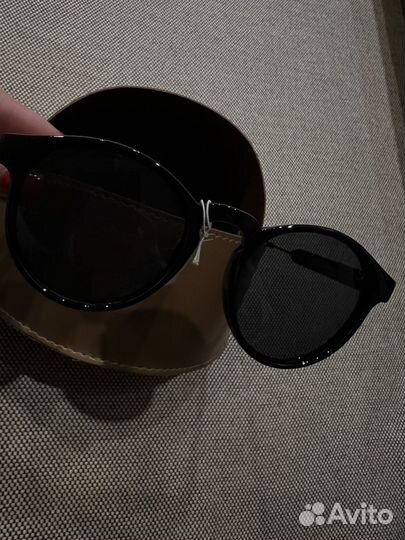 Солнцезащитные очки