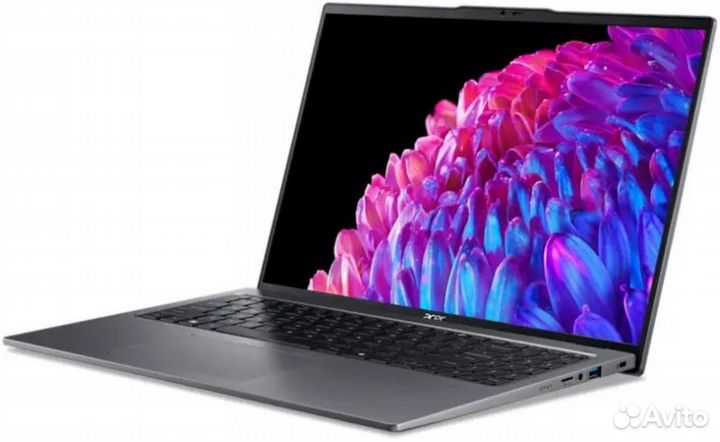 Ноутбук Acer Swift Go 16 SFG16-72-709R NX.kshcd.00