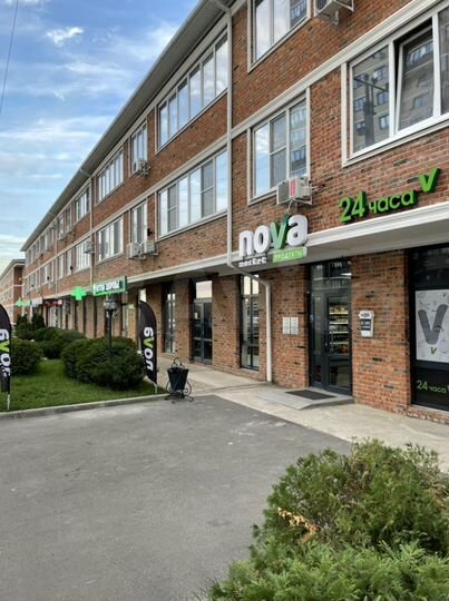 Торговая площадь, 80 м²