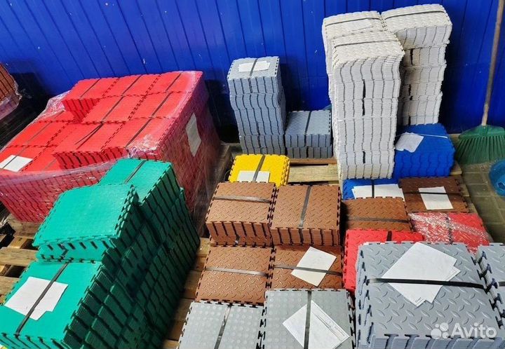 Модульная плитка пвх в фитнес зал