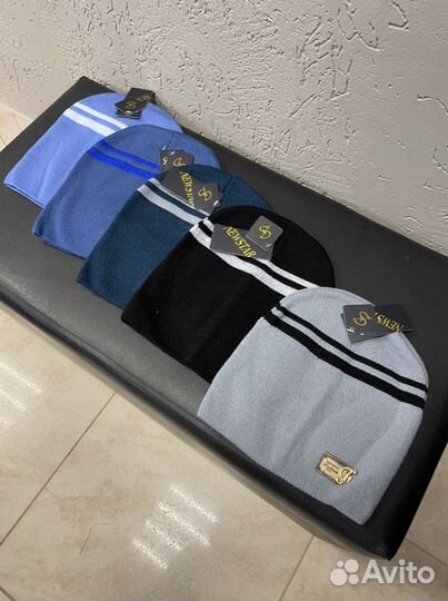 Шапка новая