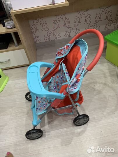 Коляска кукольная