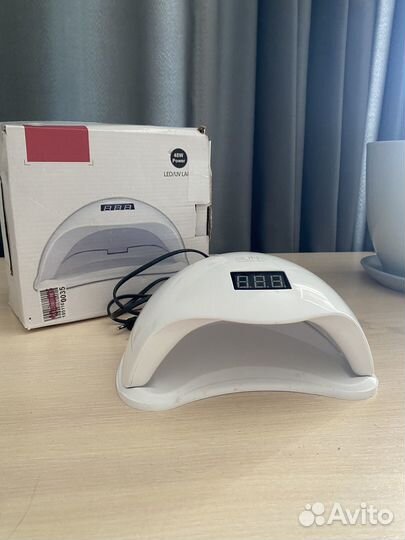 Лампа для маникюра