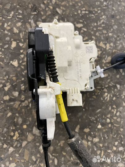 Замок двери с доводчиком Porsche Cayenne E3 9Y 959