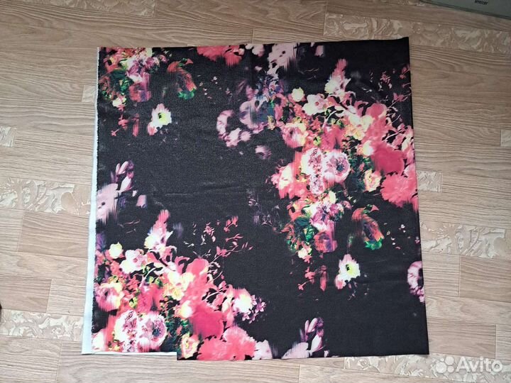 Отрез ткани плотный трикотаж 70 см