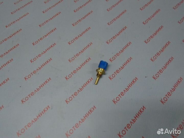 Nissan 22630-0M200 Датчик температуры