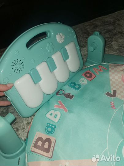 Развивающий коврик