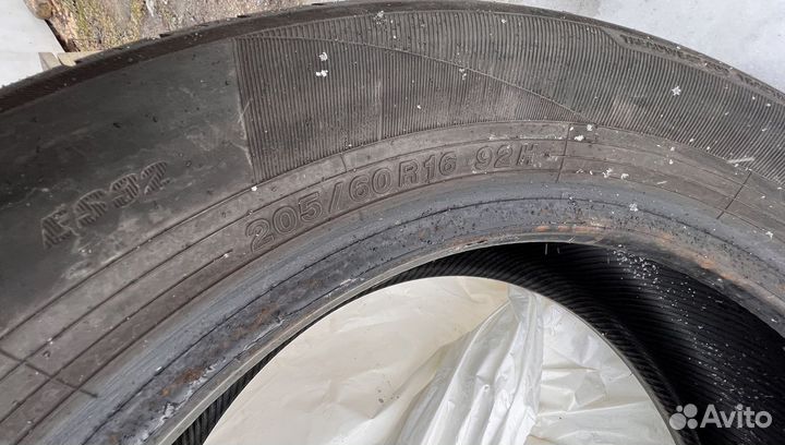 Yokohama BluEarth-ES ES32 205/60 R16 92H