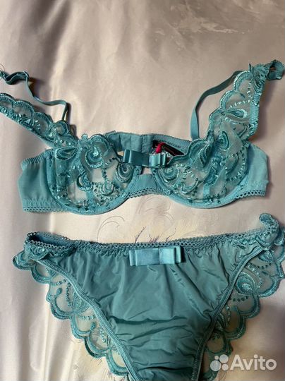 Женское нижнее белье s, 75B