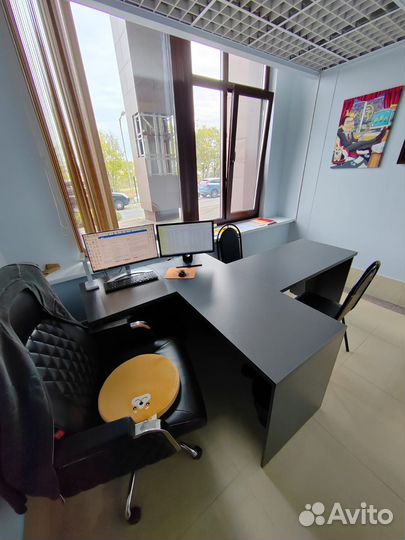 Офисный Стол Бадалона на заказ