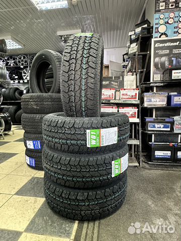 DoubleStar W01 235/60 R18 103Q