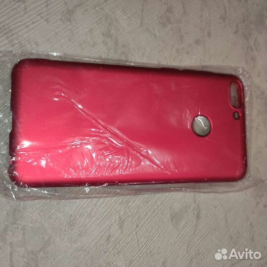 Чехлы для телефонов