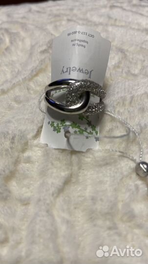 Серебренное кольцо 925 пр
