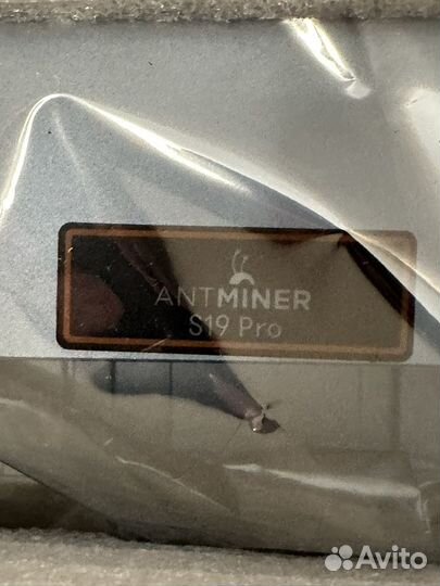 Asic Antminer S19Pro 110Th 114 чипов новый