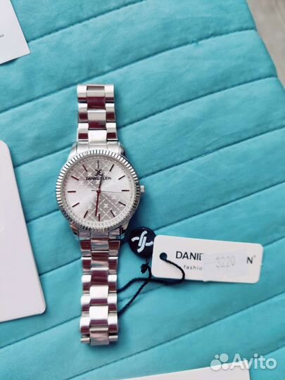 Часы женские Daniel klein