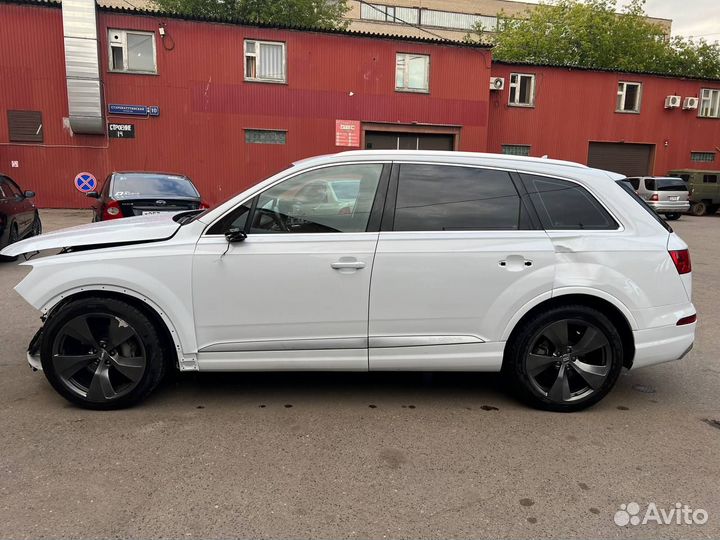 Audi Q7 3.0 AT, 2019, битый, 158 000 км
