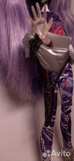 Кукла Монстер Хай Спектра Вондергейст