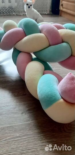 Бортики в кроватку косичка-зефирка