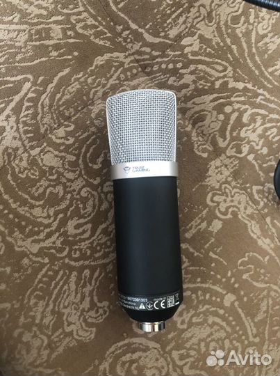 Микрофон для стрима Trust GXT 252 Emita