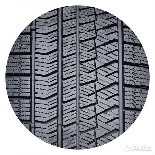 Bridgestone Blizzak Ice 215/55 R17 98T