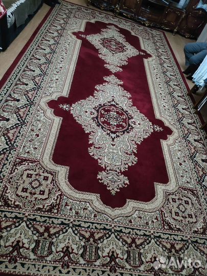 Ковер шерстяной