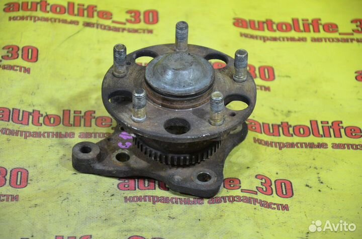 Ступица задняя Honda Civic 8 5D