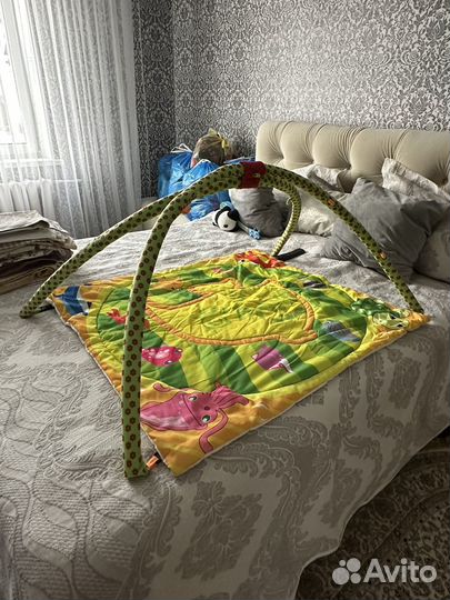Развивающий коврик для ползания