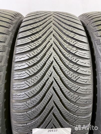 Michelin Alpin 5 215/50 R17