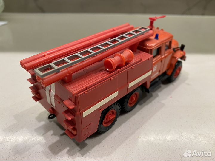 Модель ЗИЛ 131 пожарная 1:43 СССР элекон арек