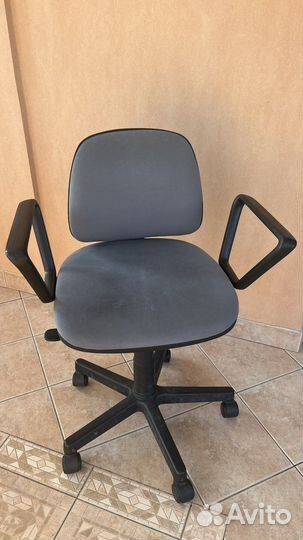 Компьютерное кресло