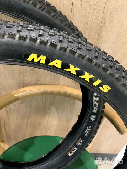 Покрышки DH Maxxis high roller 2 27.5x2.30 кевлар
